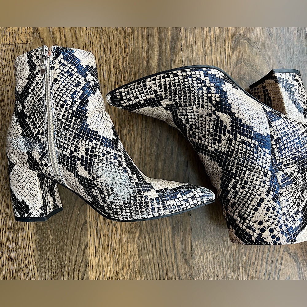 Marc Fisher Python Block Heel Booties - Picture 5 of 16